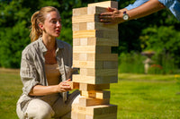 Stapelturmspiel – Taktisches Wackelturm Spiel – Giant - 21 kg - Bis zu 160 cm hoch – Eco Holz-Top-Qualität – Entworfen in England – In stabiler Tragetasche