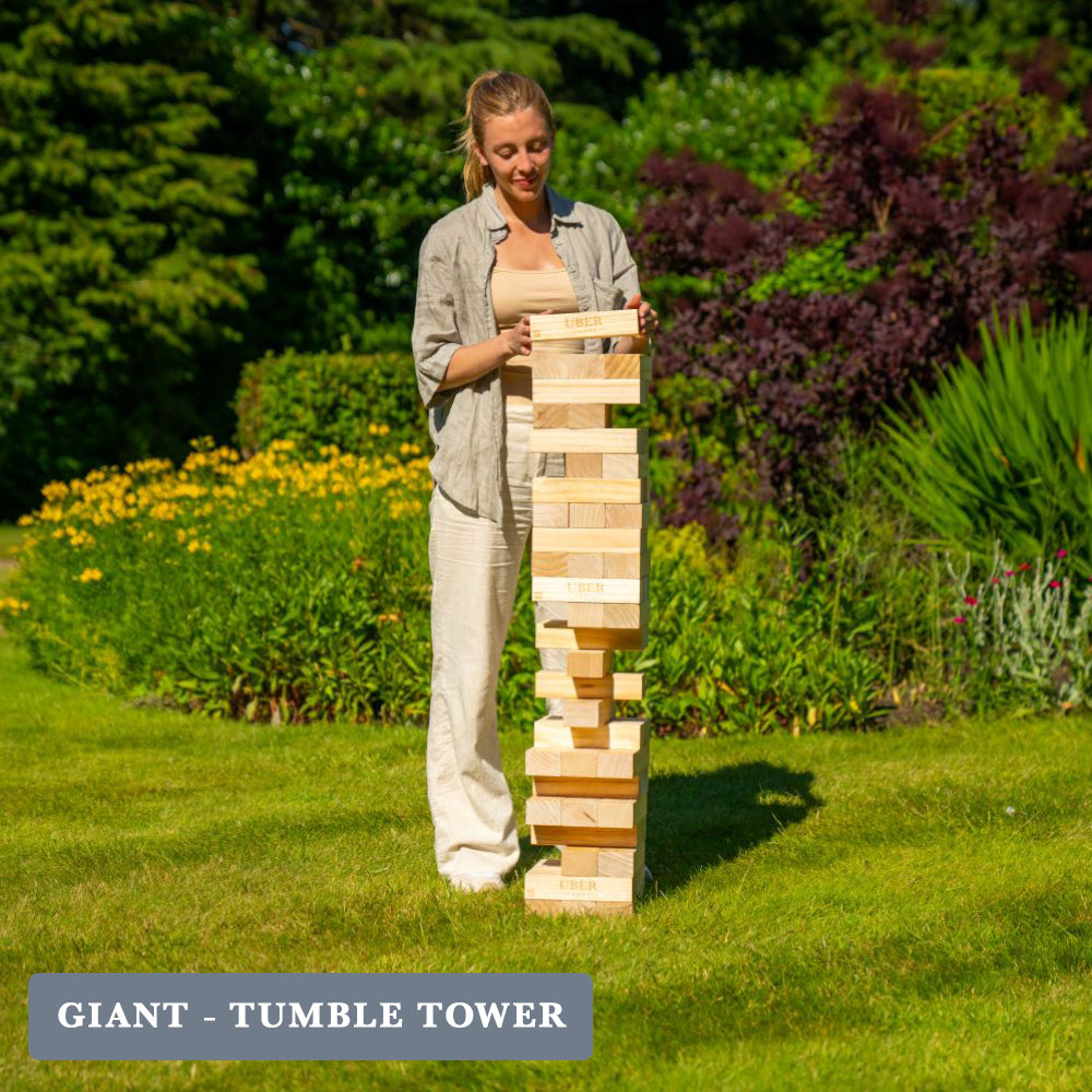 Stapelturmspiel – Taktisches Wackelturm Spiel – Giant - 21 kg - Bis zu 160 cm hoch – Eco Holz-Top-Qualität – Entworfen in England – In stabiler Tragetasche