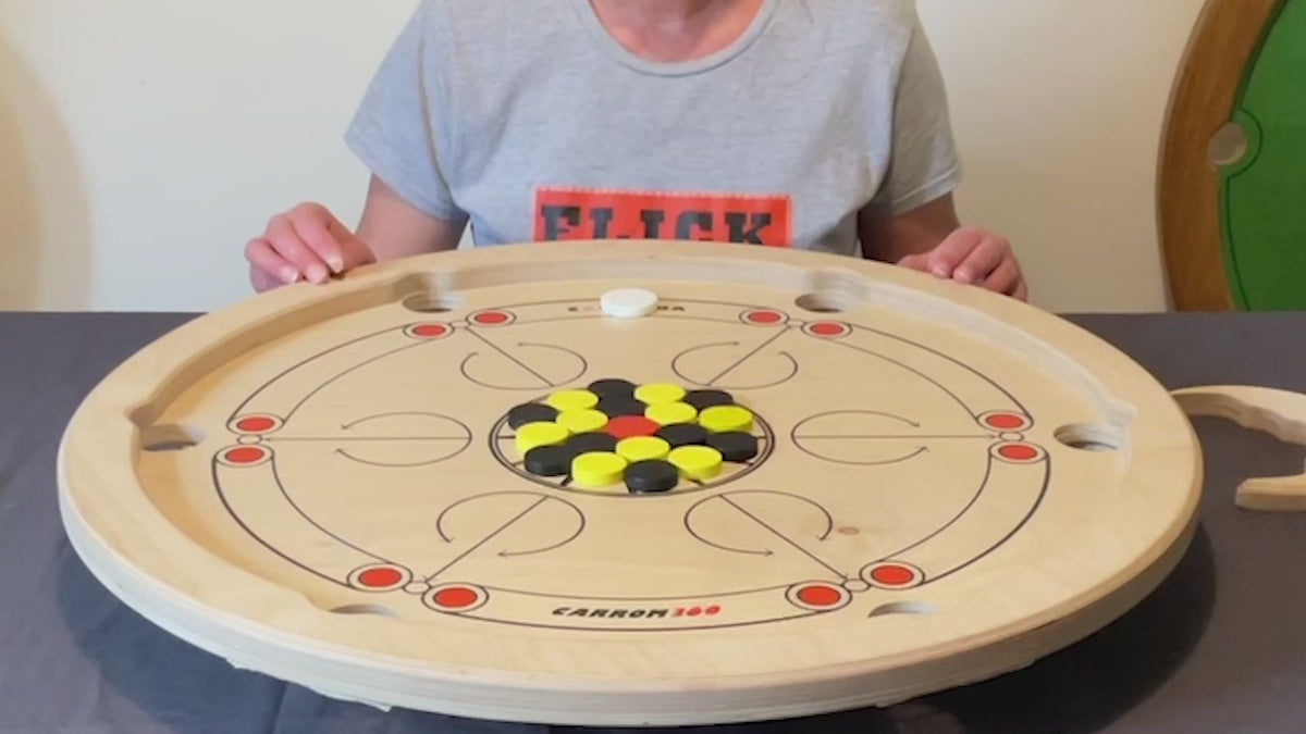 Video des Carrooka Carrom360 Drehbretts in Aktion